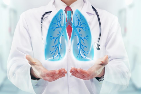 Pneumologista ensina como prevenir doenças respiratórias e cuidar do pulmão