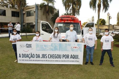 JBS entrega ambulância em Ponta Porã