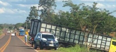 Acidente entre moto e caminhão deixa vítima fatal em Bela Vista