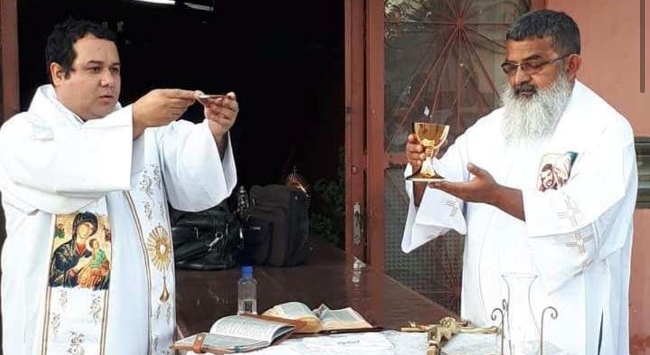 Bela Vista: Padres Ezequiel e Gustavo recebem Moção de Aplausos