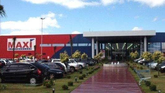 Em protesto, rede de supermercados da Fronteira fecha e demite 700