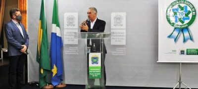 Governador anuncia pagamento de outubro e diz que servidor pode escolher data do 13°
