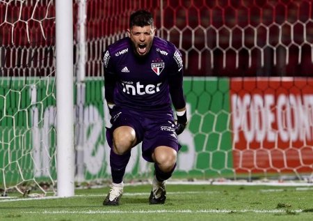 Volpi coloca o São Paulo na briga pelo título do Brasileirão, mas alerta para as oscilações