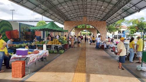 Feira do Produtor de Mundo Novo se torna ponto de encontro das famílias às quartas-feiras