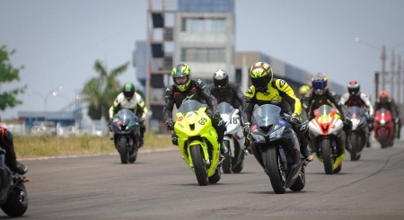 Com apoio da Fundesporte, Track Day leva motovelocidade a pilotos amadores e profissionais da Capital