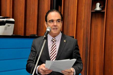 Felipe quer revogar decisão da Aneel que impacta nas contas de energia no MS