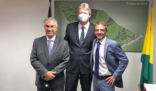 Reinaldo Azambuja pede inclusão de rodovia Sul-fronteira no Orçamento da União