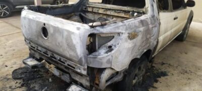 Carro de padre é incendiado em Porto Murtinho, mas imagem de São José fica intacta