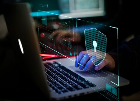 Dia Mundial Contra a Cibercensura alerta para a importância da liberdade de expressão on-line