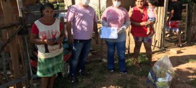 Prefeitura entrega ovos de páscoa e cestas básicas no Distrito do Alto Caracol