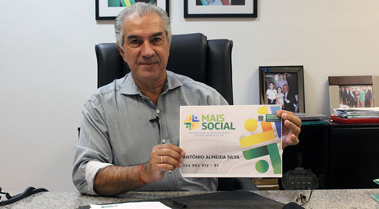 Governador assina lei que cria o programa “Mais Social”, que irá beneficiar 100 mil famílias carente