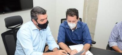 Em reunião com Renato Câmara, Riedel afirma que já autorizou recapeamento em Bela Vista