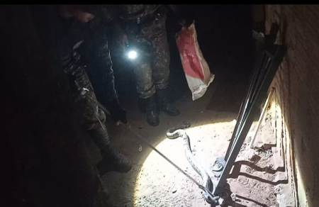 Polícia Militar Ambiental de Bela Vista captura jiboia de 1,5 metro e realiza soltura em seu habitat natural.
