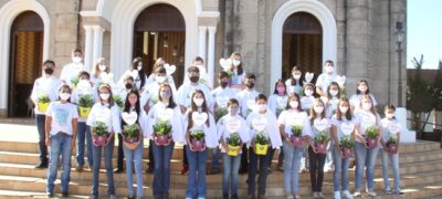 Paróquia Santo Afonso Maria de Ligório realiza Sacramento da Primeira Eucaristia