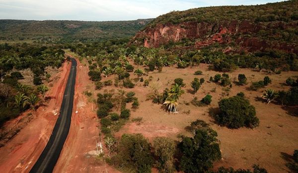 Estado pavimenta último trecho da Estrada Ecológica e projeta sítios arqueológicos como atrativos turísticos