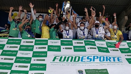 Costa Rica faz a festa na entrega da taça; Dourados fica com o vice, na despedida do Estadual de Futebol 2021