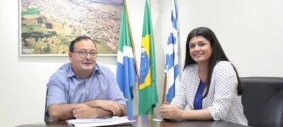 Dr. Bandeira comemora conquista de recursos e equipamentos para Amambai com a Deputada Rose Modesto