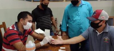 Vereadores e Funcionários da Câmara de Bela Vista passam por testagem para Covid-19