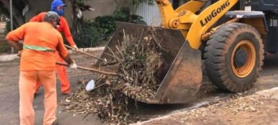 Prefeitura de Caracol solicita que proprietários retirem entulhos e galhos de terrenos baldios