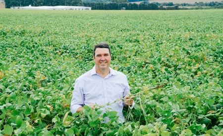 Riedel: ‘Além de alimento, o agricultor produz matéria-prima para inúmeros insumos consumidos no dia a dia’
