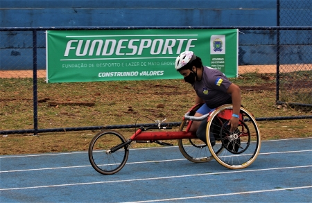 Provas de atletismo agitam Paralimpíadas Escolares de MS no Parque Ayrton Senna