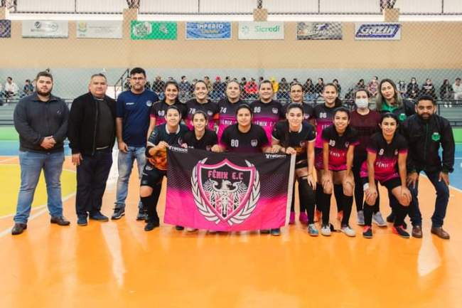 Equipe Fênix se classifica para a segunda fase da Copa Morena Feminina de Futsal
