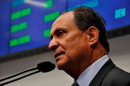 Deputado Zé Teixeira reitera pedido por redutor de velocidade em via da Capita