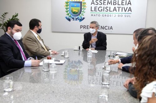Visita do embaixador do Paraguai estreita laços da ALEMS com o país irmão