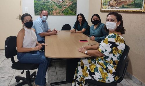 Prefeitura de Caracol contratou Tânia Cristina Machado especializada em Fonoaudiologia