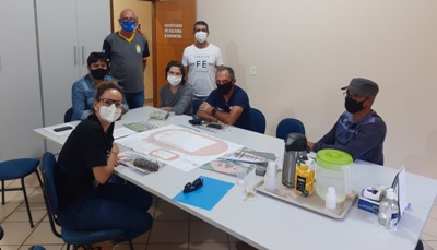 Fundesporte vistoria área em Chapadão do Sul para construção de pista oficial de atletismo