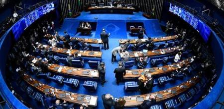 Senado aprova PEC sem coligações partidárias e com incentivos a candidaturas de negros e mulheres
