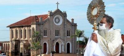 Padre Ezequiel Pedra Martinez comemora 32 anos de sacerdócio
