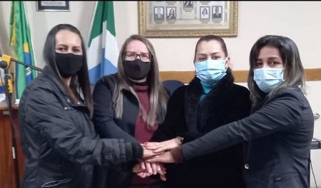 Prefeito Neco sanciona a lei apresentada pelas quatro mulheres vereadoras de Caracol
