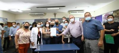 Em Amambai, Reinaldo Azambuja autoriza R$ 23 milhões em obras e anuncia pavimentação da MS-289