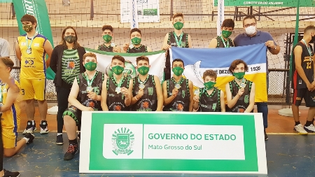 Em preparação para os JEB’s, equipe de Dourados participa de campeonato de basquete no Paraná