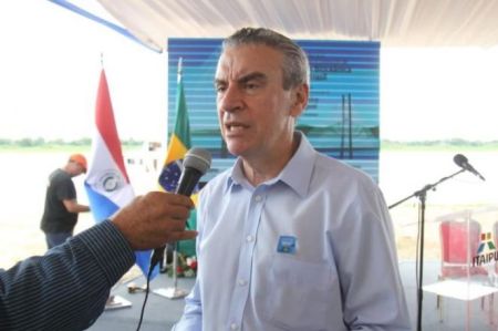 Dia histórico, ressalta presidente em lançamento de ponte bioceânica