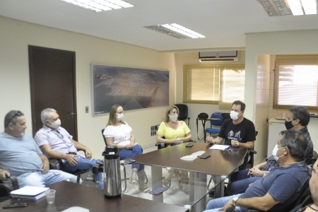 Prefeito de Chapadão do Sul anuncia Projeto de Lei que prevê custeio da conta de água e esgoto de famílias de baixa renda