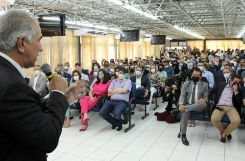 Reinaldo Azambuja empossa novos secretários para fazer mais entregas à população