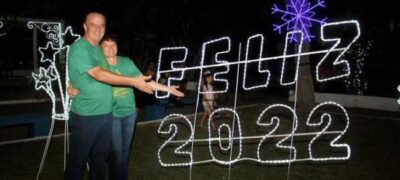 Natal de Luzes: Prefeitura inaugura iluminação especial de Natal em Caracol promovendo a Chegada do Papai Noel