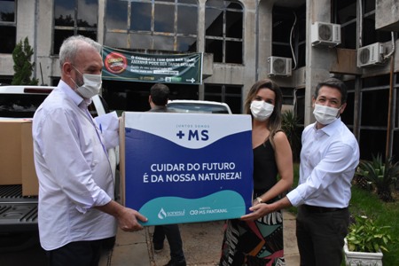 Em ação conjunta, SES, MS Pantanal e Águas Guariroba entregam 30 mil máscaras para enfrentamento da covid no Estado