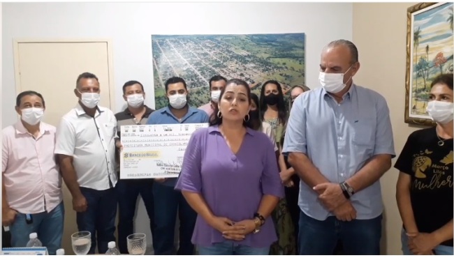 Presidente da Câmara de Caracol Magaly Godoy e vereadores devolvem R$ 51.309.00 à prefeitura 