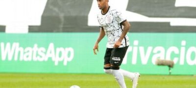 Corinthians encaminha renovação de contrato do zagueiro Gil