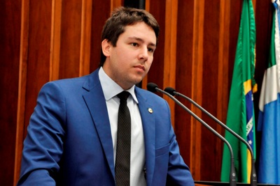 Deputado João Henrique reapresenta projeto e proíbe dupla punição ao consumidor de energia elétrica e água