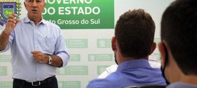 Em reunião com engenheiros da Agesul, Reinaldo Azambuja cobra foco na manutenção de rodovias