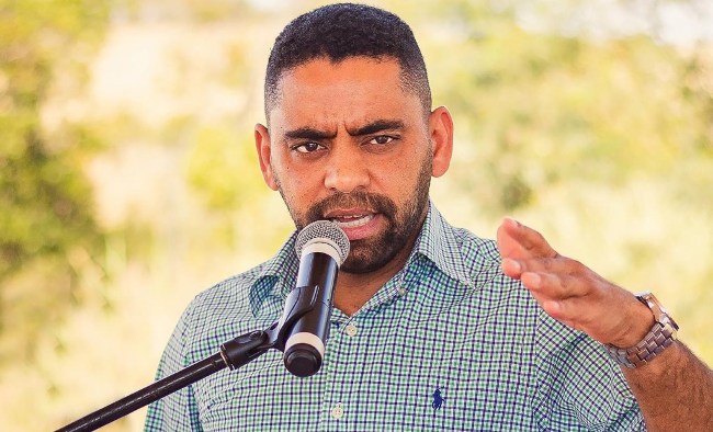 Prefeitura de Antônio João paga salário de servidores municipais