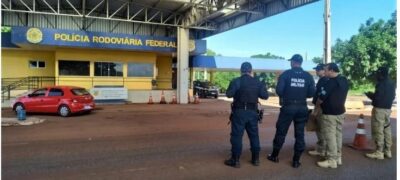 AGEMS fiscaliza mais de 60 veículos e autua 8 em operação para garantir transporte intermunicipal seguro