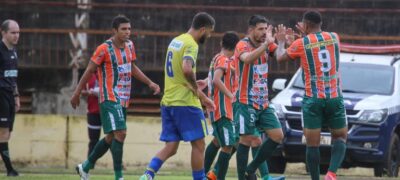 Estadual de Futebol 2022: Naviraiense goleia e toma a liderança do Operário no hexagonal final