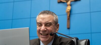 Paulo Corrêa segue na liderança da corrida eleitoral para deputado estadual, mostra nova pesquisa