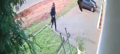 Policial salva trabalhador que estava pendurado em prédio em Ponta Porã