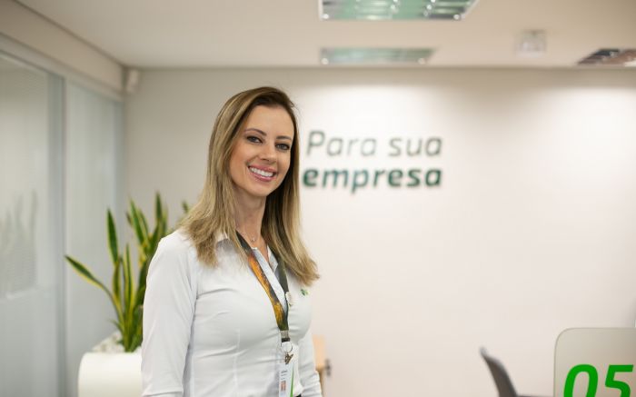 Sicredi capta US$ 100 milhões para financiar micro, pequenas e médias empresas lideradas por mulheres